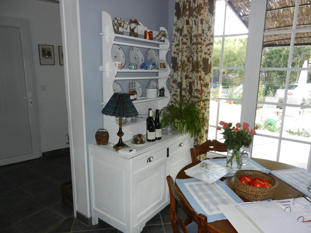 Les Broussous Bed & Breakfast Sauve ภายนอก รูปภาพ