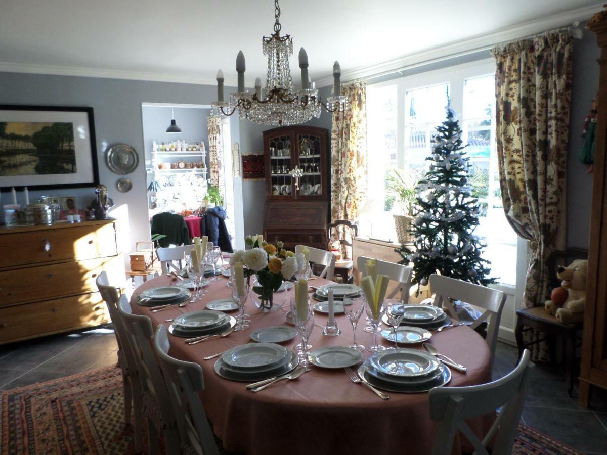 Les Broussous Bed & Breakfast Sauve ภายนอก รูปภาพ